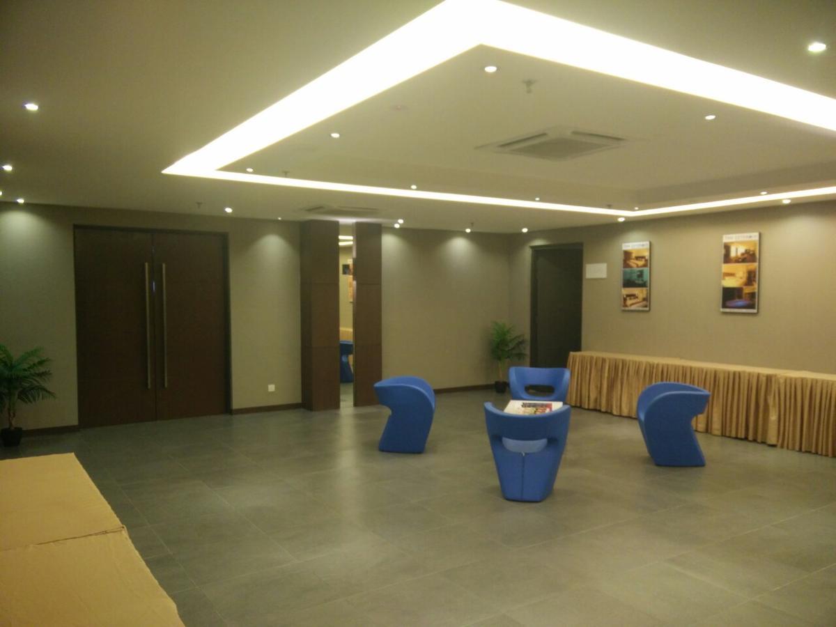 The Leverage Business Hotel Johor Bahru Exteriör bild