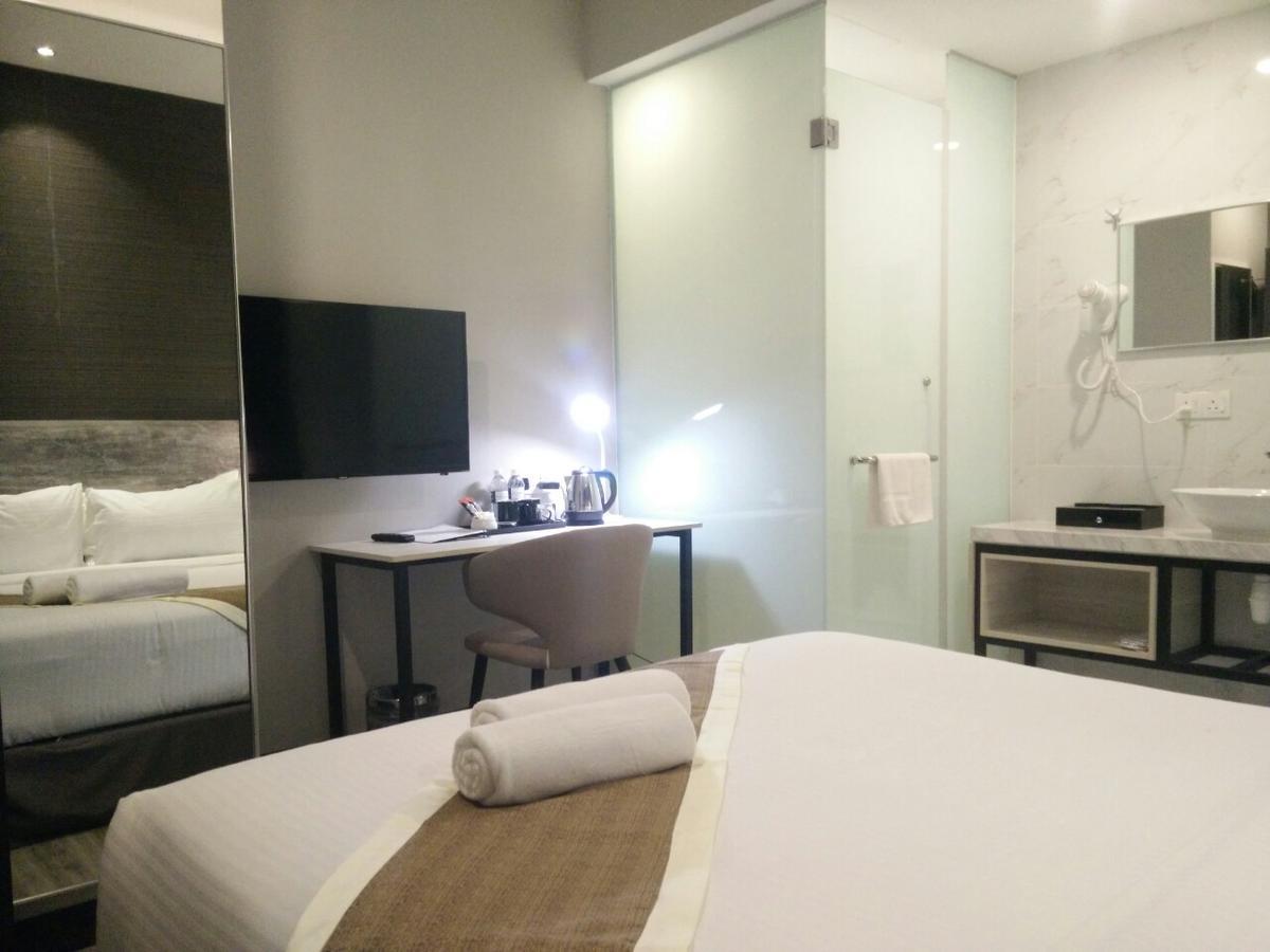 The Leverage Business Hotel Johor Bahru Exteriör bild